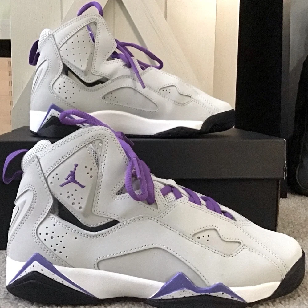 Jordan True Flight